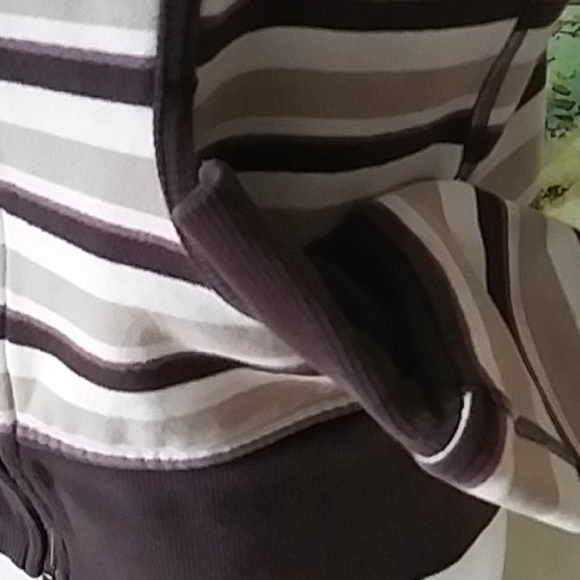 Lululemon scuba hoodie - Picture 4 of 5